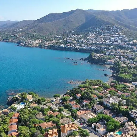 Port De , La Miranda Llança